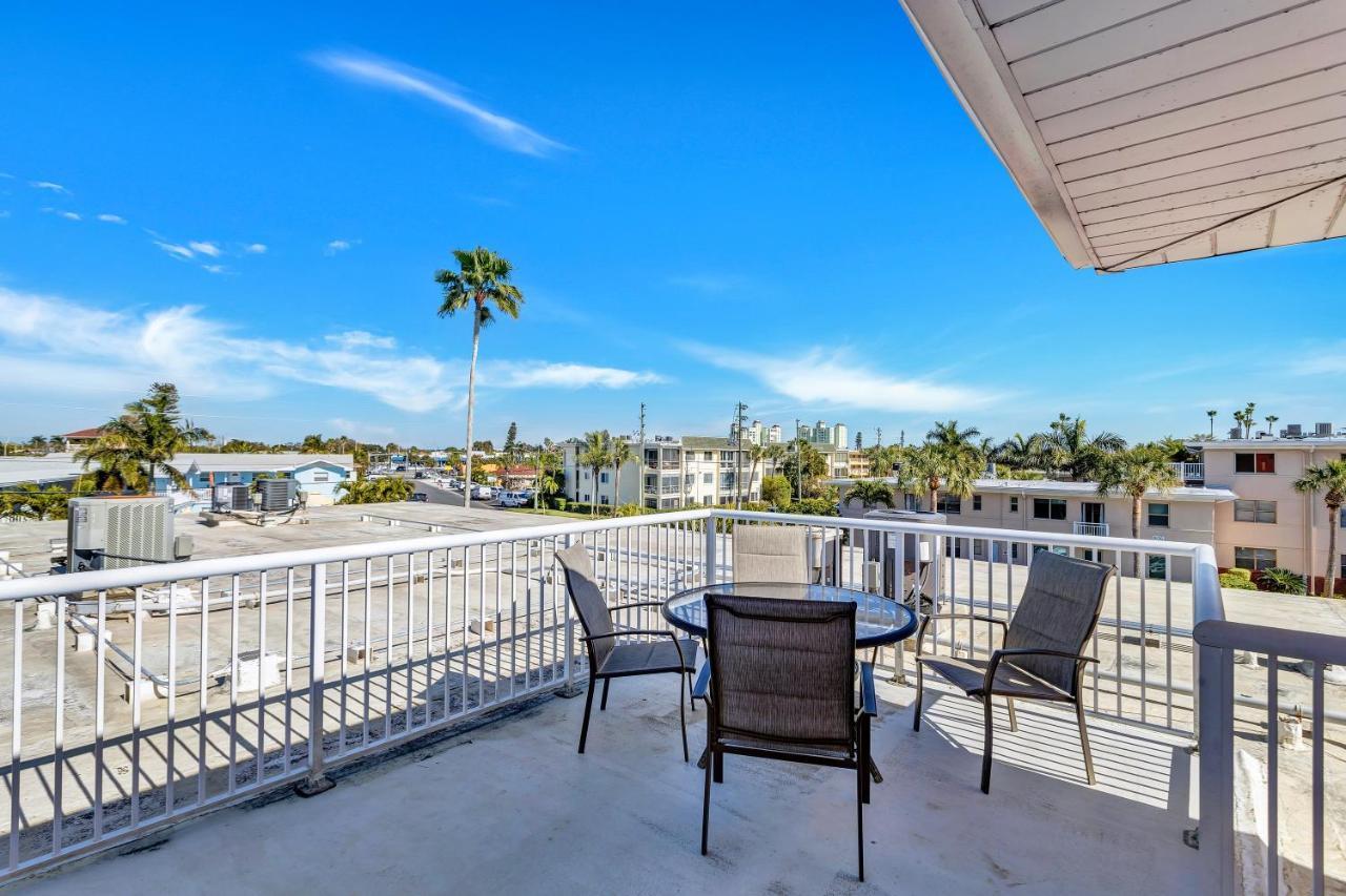 Gulf Winds Resort By Travel Resort Services St. Pete Beach Exterior photo